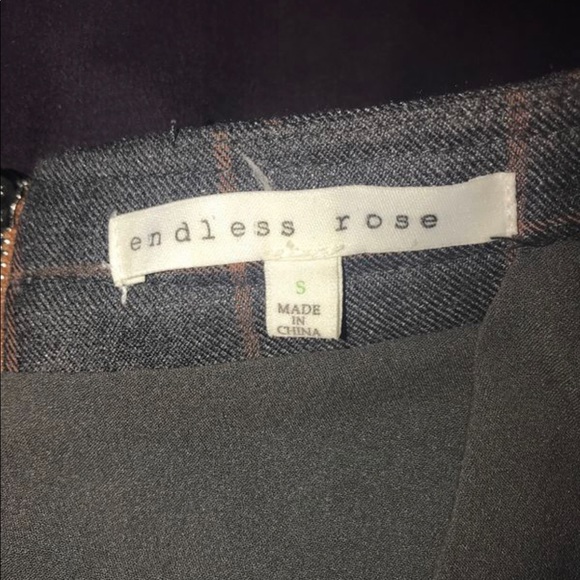 Skirt - Picture 2 of 2